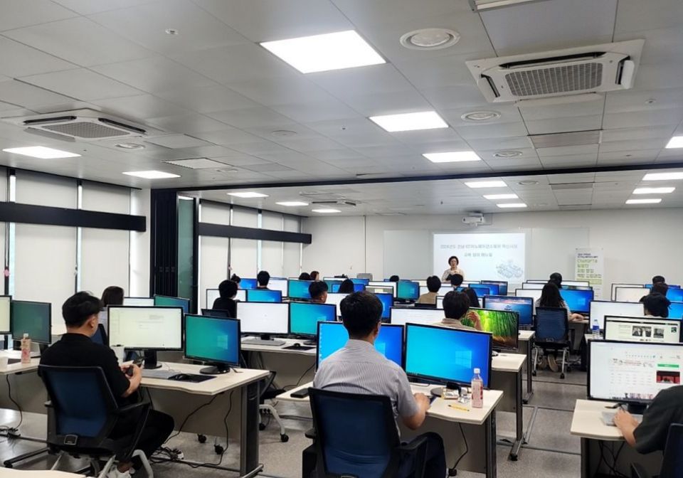 2024년 ChatGPT를 활용한...